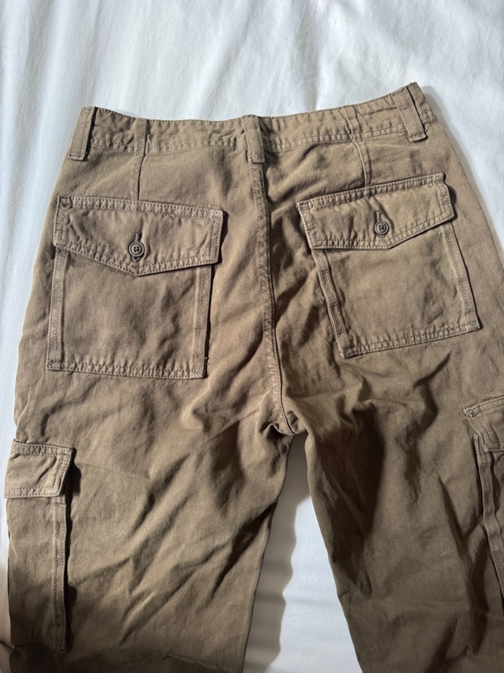Brandy Melville Olive Cargo Pants - Picture 3 of 6